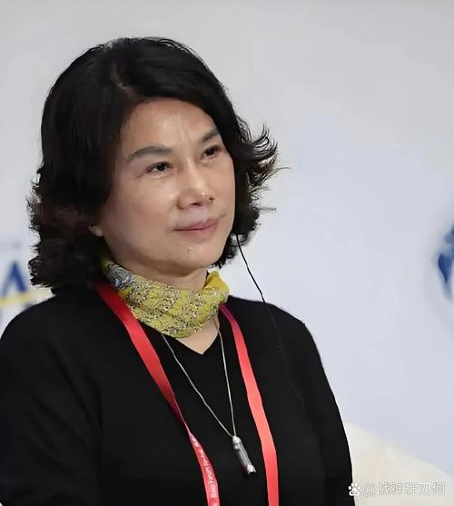 新澳开奖结果历史查询和董明珠谈格力拒贴牌与董明珠接手格力的时候,格力情况