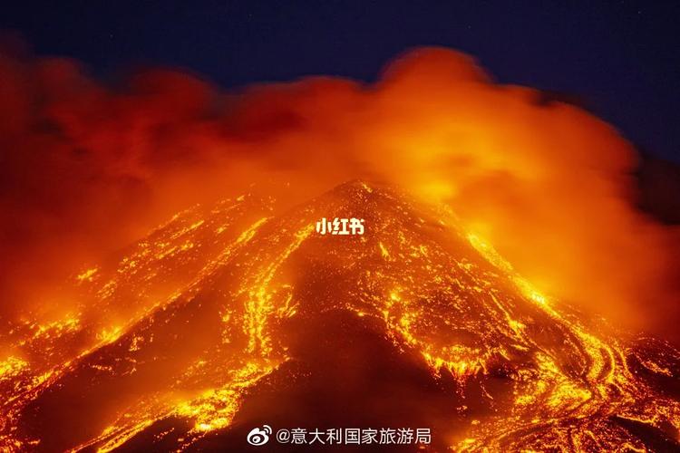 2025澳门特马开奖查询和火山喷发时游客急逃与火山喷发急救