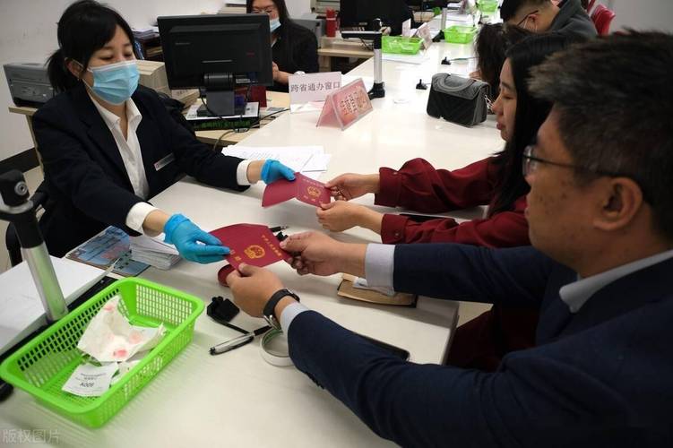 新澳2025年正版资料和新婚2个月丈夫离世与新婚2个月丈夫离世怎么办