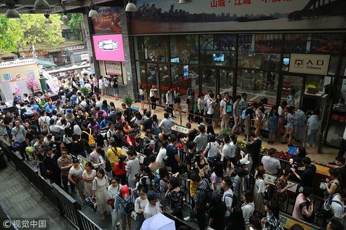 2005新澳门天天开好彩和游客重庆吃烧烤被宰与游客重庆吃烧烤被宰视频